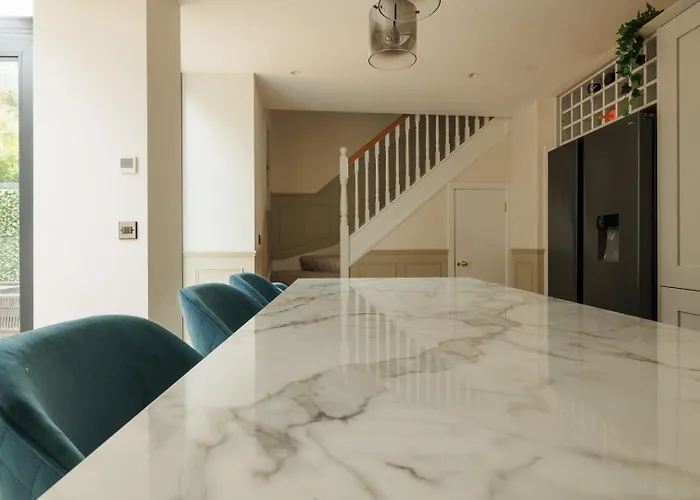 Guest Ready - Renovated In Urban Gasthuis Dublin