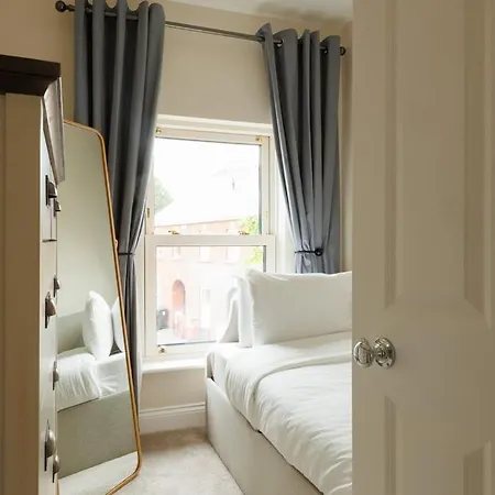 Guest Ready - Renovated In Urban דבלין