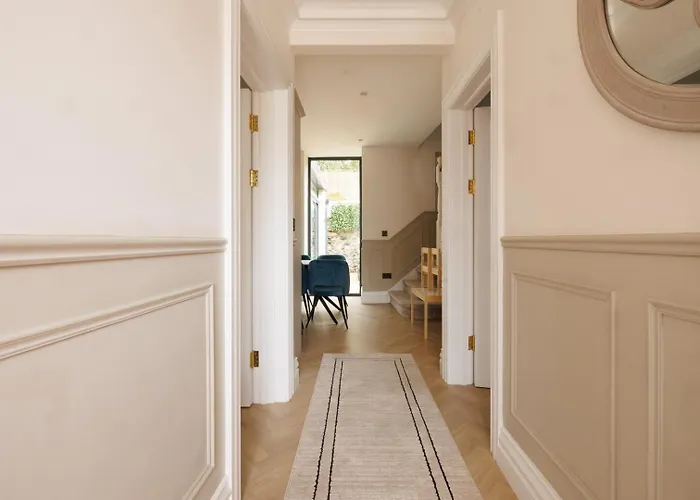 Guest Ready - Renovated In Urban